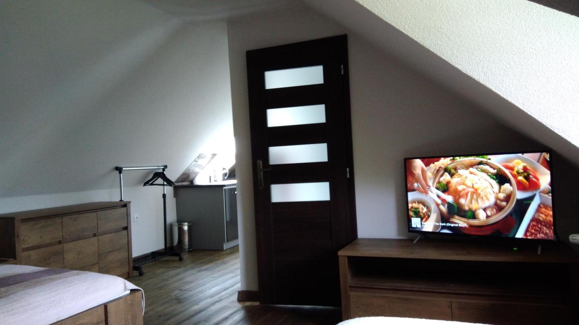 Apartman Route 18 Liptovsky Mikulas Exterior photo