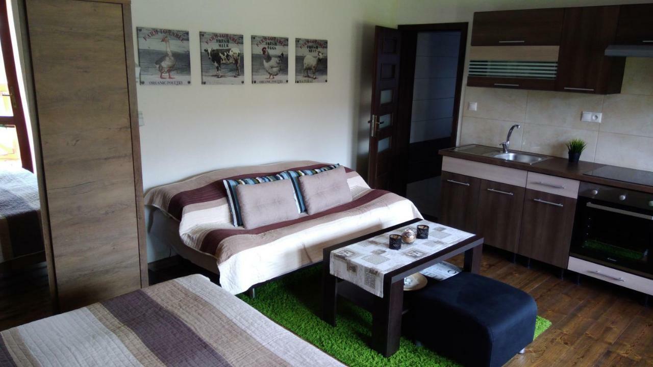 Apartman Route 18 Liptovsky Mikulas Exterior photo